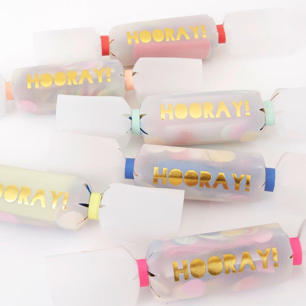 Hooray Confetti Small Crackers (set of 6)