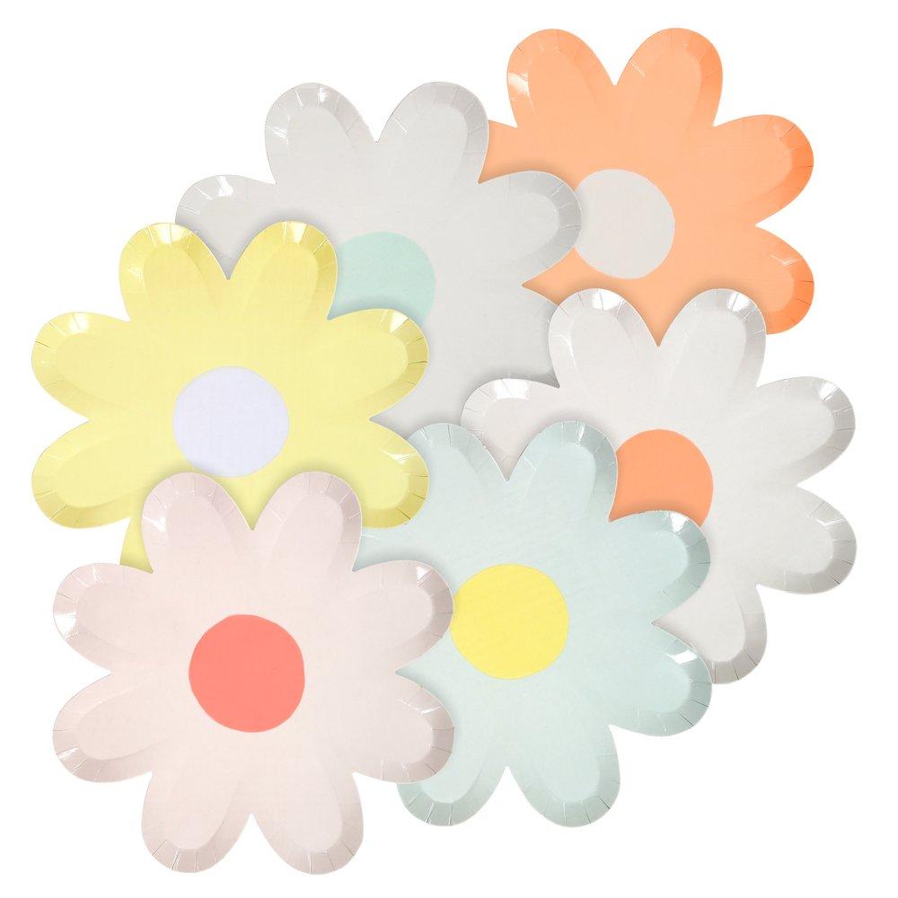 These daisy paper plates come in six colours, with different coloured middle details for a wonderful effect.