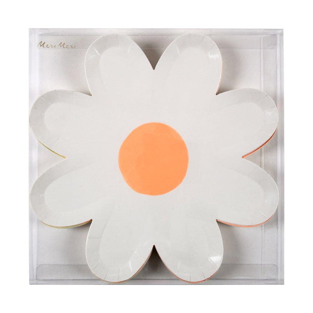 These daisy paper plates come in six colours, with different coloured middle details for a wonderful effect.