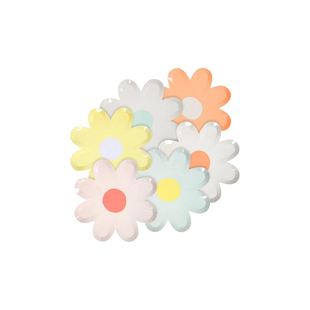 These delightful daisy plates, with a coloured middle center, comes in 6 charming shades to beautifully decorate your party table. 