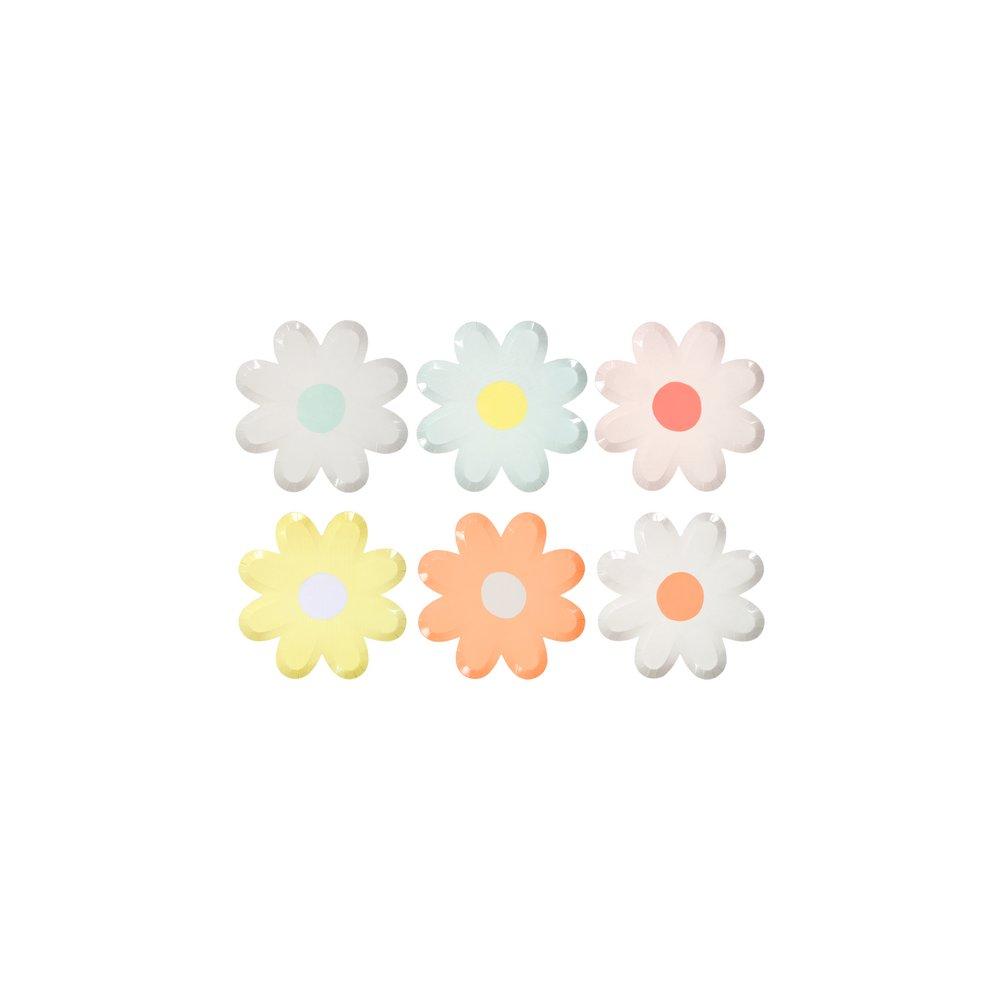 These delightful daisy plates, with a coloured middle center, comes in 6 charming shades to beautifully decorate your party table. 