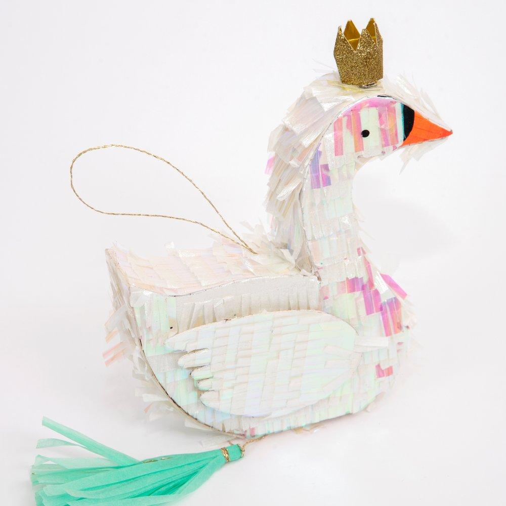 Swan Pinata Favor