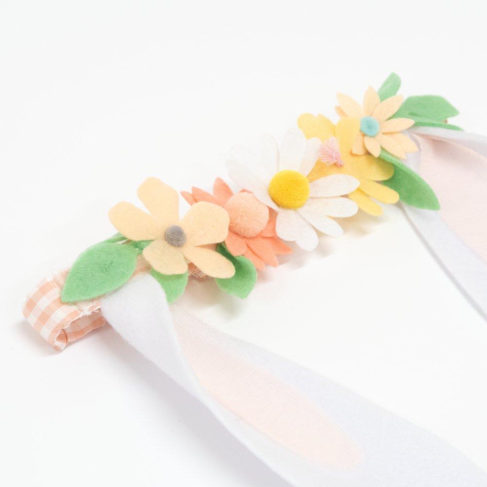 These floppy bunny ears are crafted from felt, and adorned with fabulous flowers. 