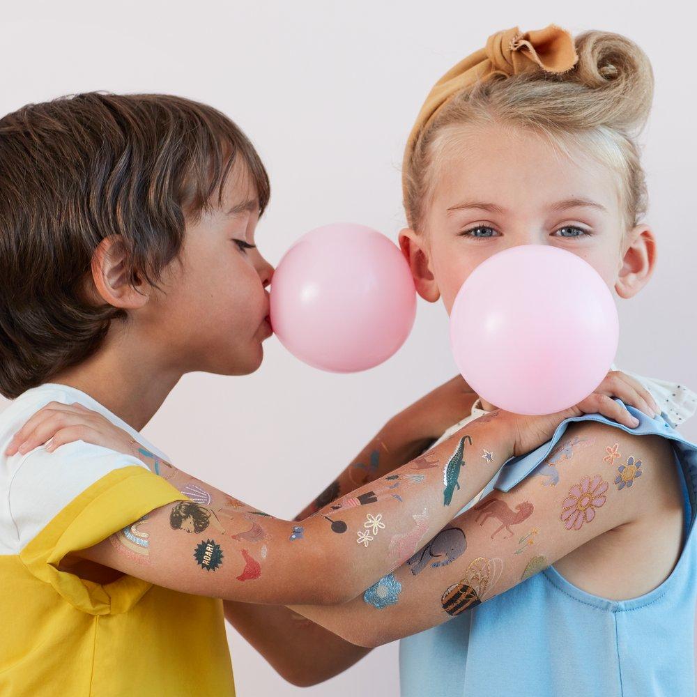 These beautiful fairytale tattoos for kids include icons from princess stories. 