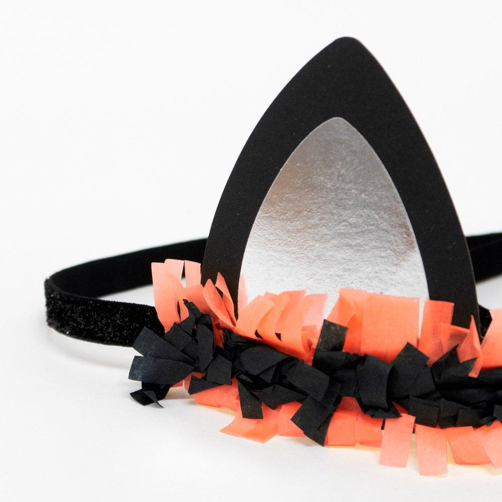 These wonderful cat ear headbands are the perfect alternative to party hats. 