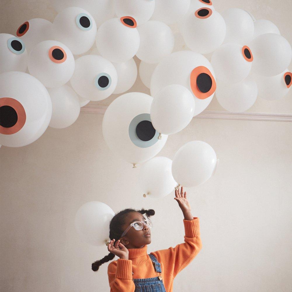 Eyeball Balloon Garland (set of 40 balloons)